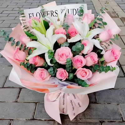 廊坊18朵粉玫瑰2支百合，我的心尖宝贝